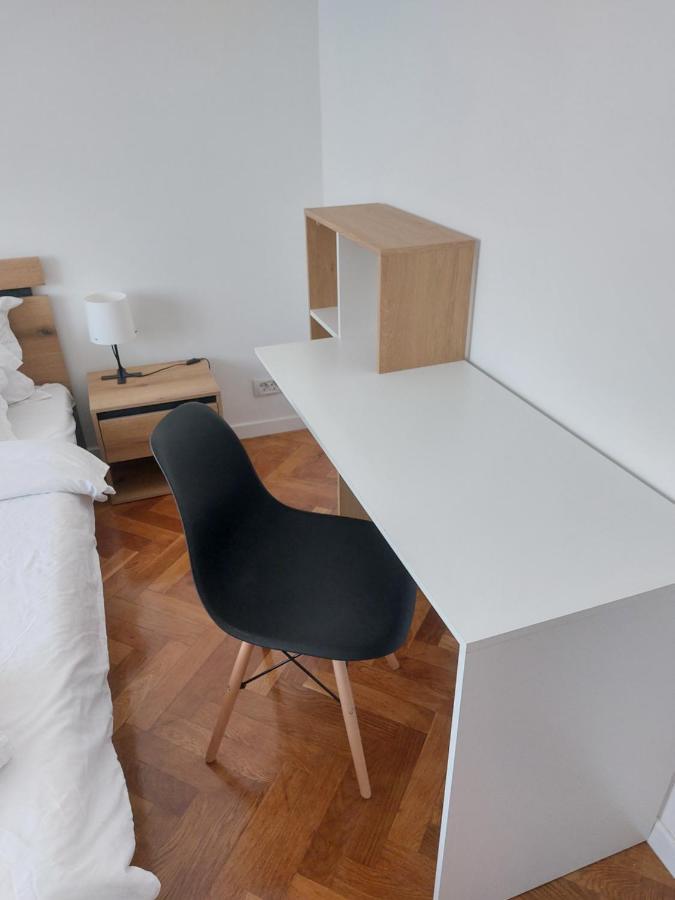 Eli'S Apartments -Ultracentral Near Palas ยาช ภายนอก รูปภาพ