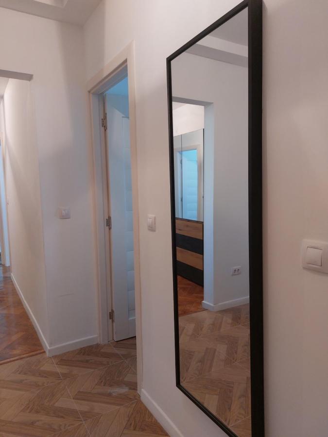 Eli'S Apartments -Ultracentral Near Palas ยาช ภายนอก รูปภาพ